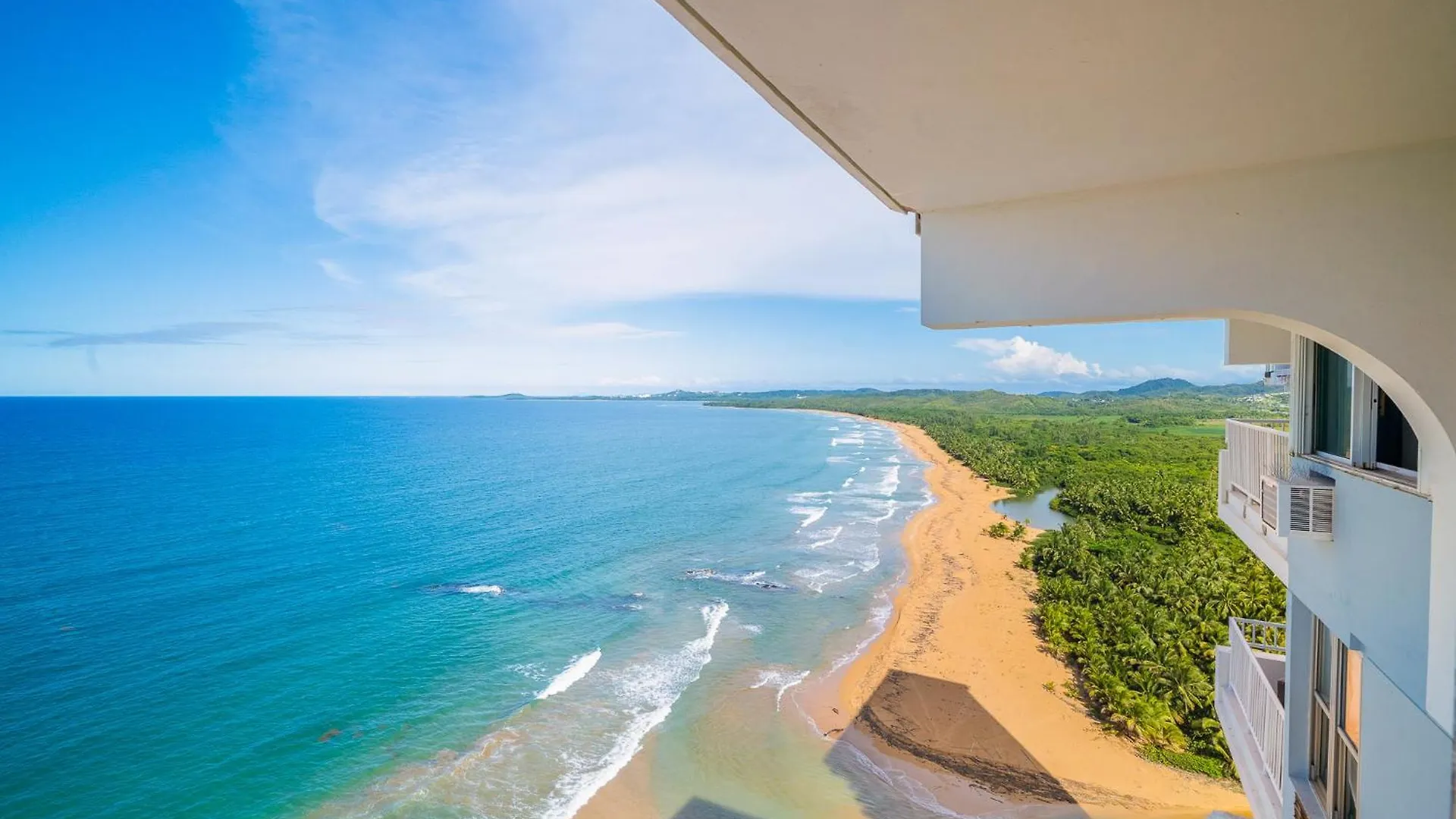 Ocean Front Amazing View - Sandy Hills Luquillo Puerto Rico